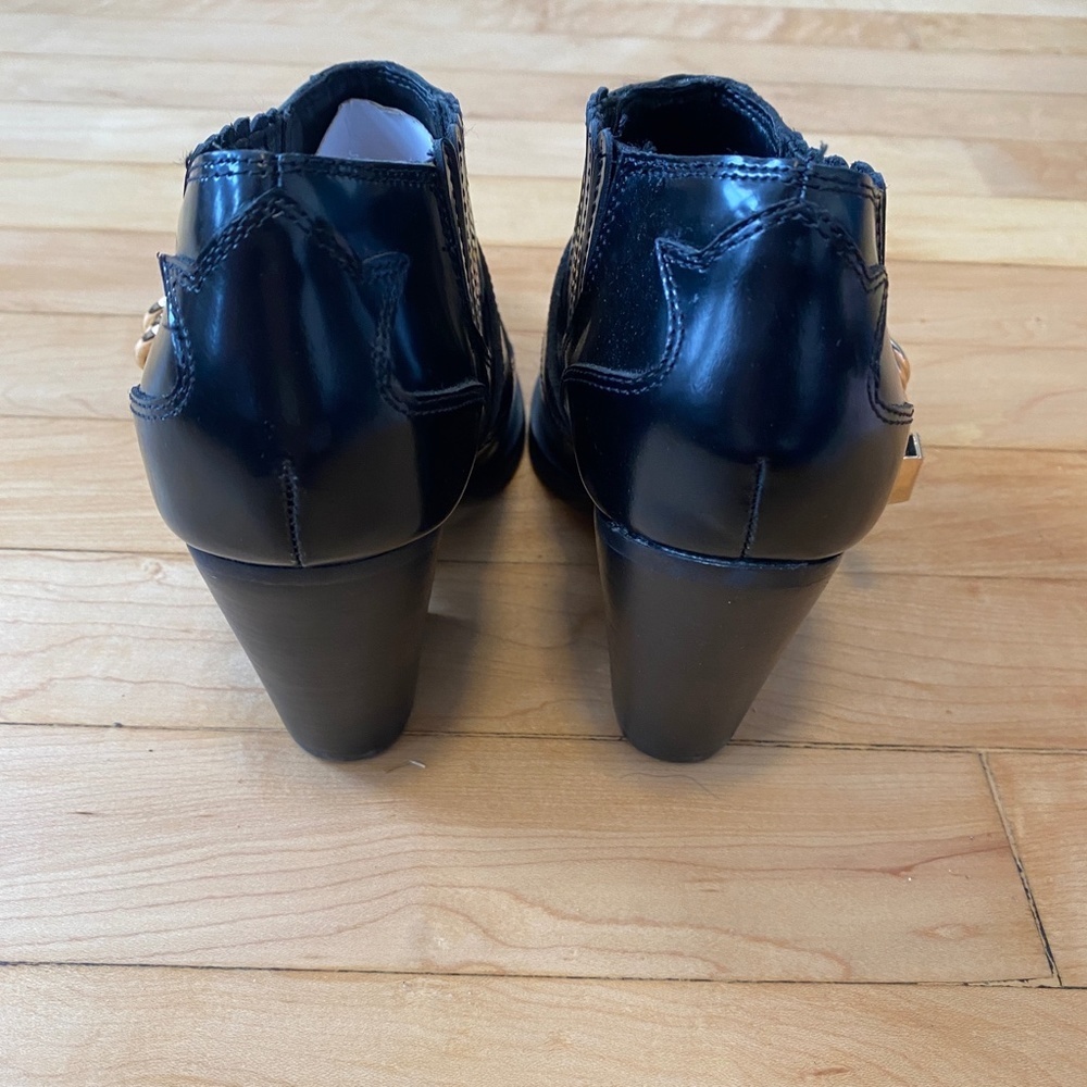Versace Jeans Couture Gold and Black Leather booties Size EU 37​​ - Picture 4 of 11